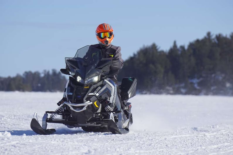 beginner-guide-to-snowmobile